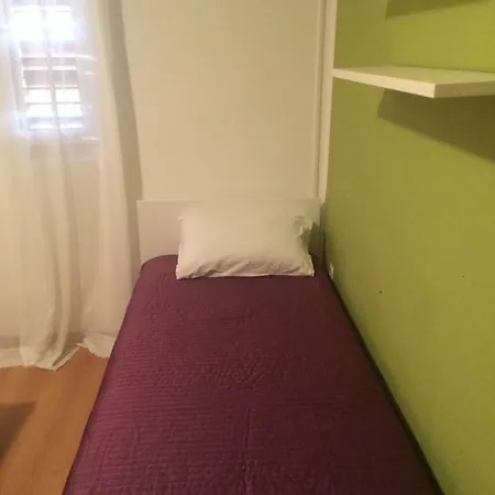 Apartman In With Terrace, Air Condition, Wifi